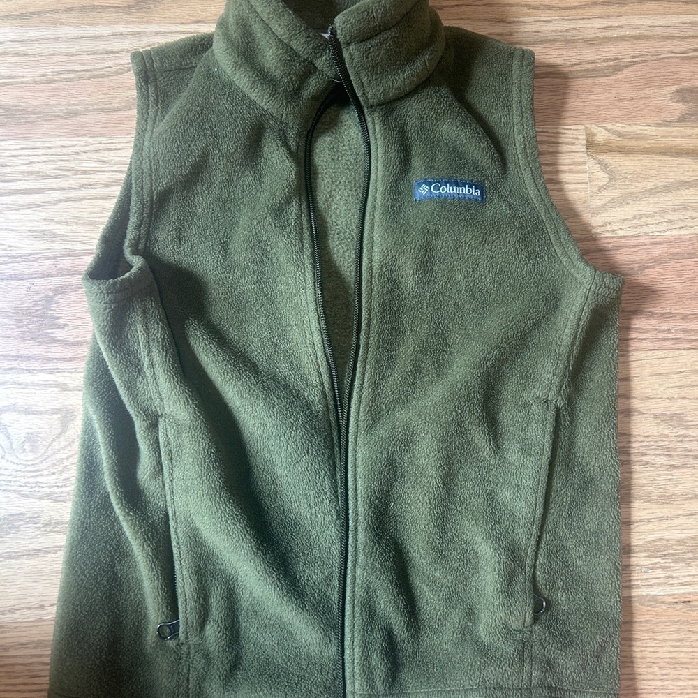 Columbia Kids Olive Green Fleece Vest